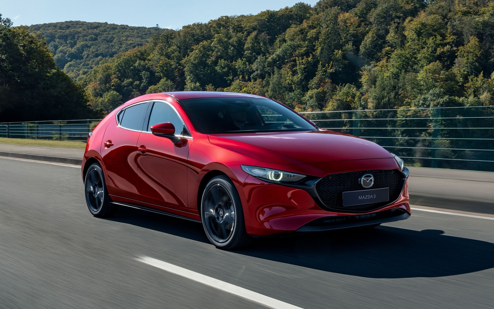 Mazda 3 skladom — AutoPalace Panónska